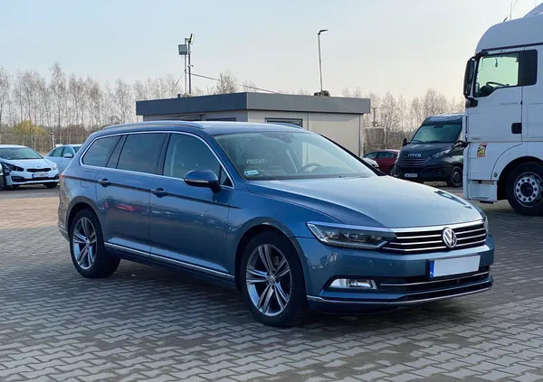 volkswagen łapy Volkswagen Passat cena 30900 przebieg: 232182, rok produkcji 2015 z Łapy